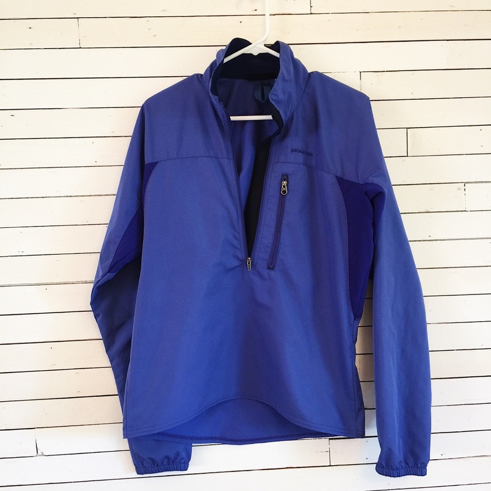 Women’s Patagonia, lightweight half-zip